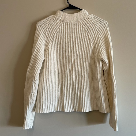 Banana Republic Cream Cable Knit Sweater, Size Small - Picture 4 of 4